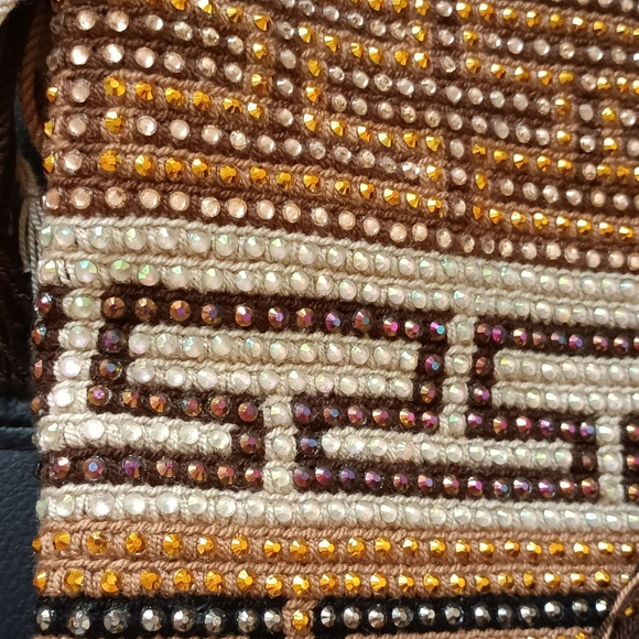 NEW Wayuu Handmade Woven Crossbody Bucket Bag Rhinestones Wide Strap Drawstring - Picture 10 of 17